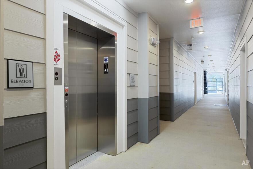Appartamento Complete Sleek Modern 10 Min To Parks Pets Allowed, Resort-style Amenities
